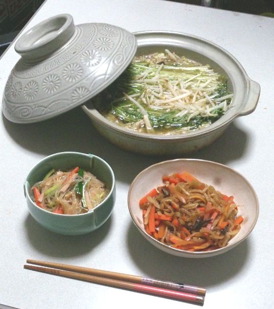 中華風ピリ辛野菜鍋、切り干し大根の炒め煮、春雨サラダ