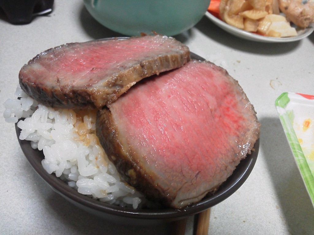 ローストビーフ丼